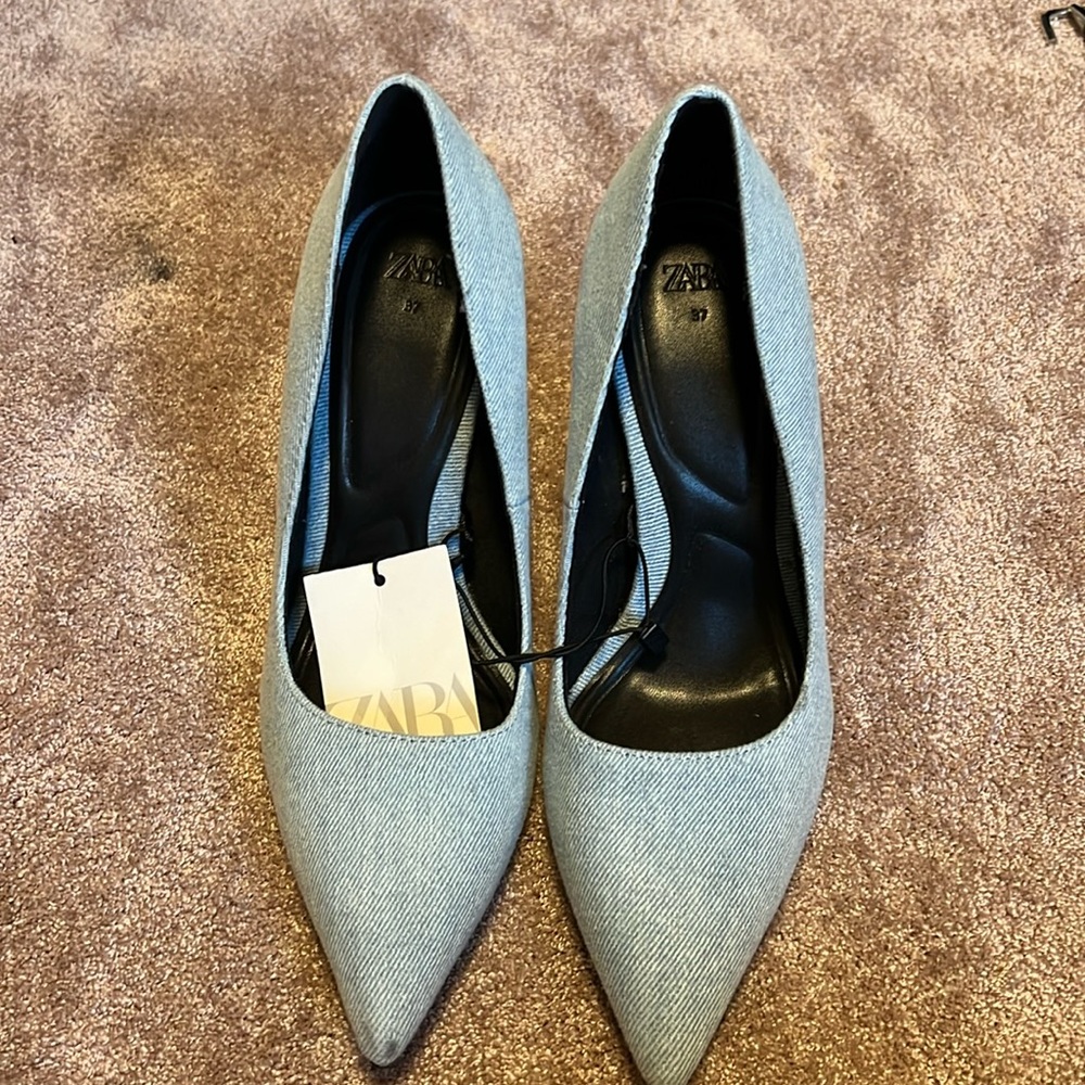 NWT Zara denim heels